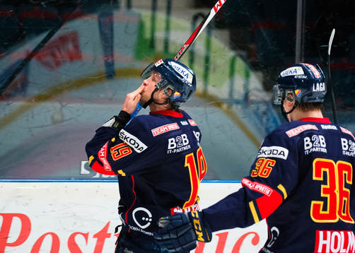 Jimmie Ölvestad, Djurgården, kastar slängkyssar mot