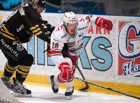 Samuel Påhlsson, Modo