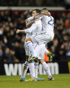 Football - Tottenham Hotspur v Olympique Lyonnais - UEFA
