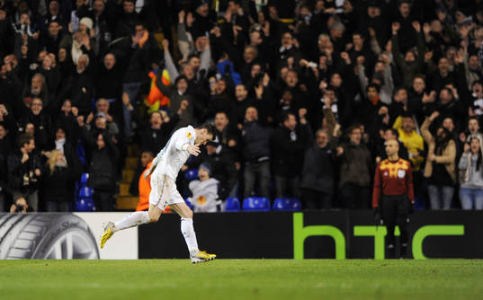 Football - Tottenham Hotspur v Olympique Lyonnais - UEFA
