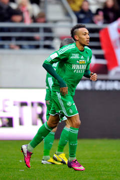 Joie de Pierrick AUBAMEYANG - 17.02.2013 - Reims / Saint