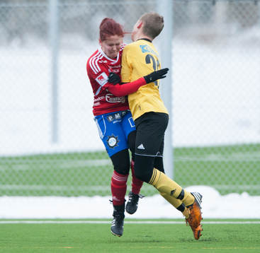 Bläddra bland fler bilder av Fotboll, träningsmatch, IFK Hässleholm P97 - Vittsjö dam