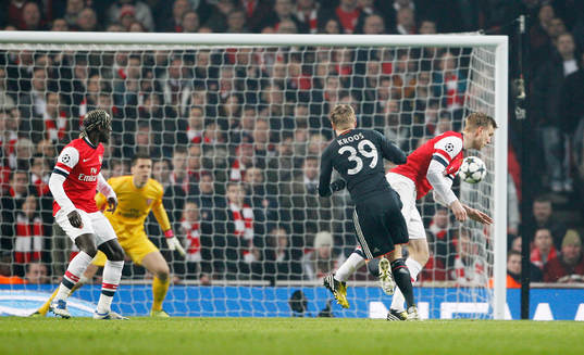 Football - Arsenal v Bayern Munich - UEFA Champions League