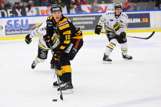 Skellefteå forward Joakim Lindström