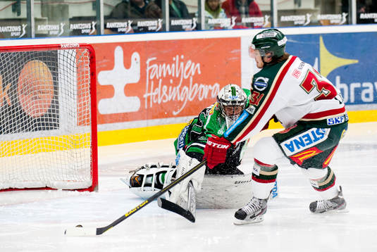 Nicklas Lasu, gör Frölundas andra mål, Frölunda
