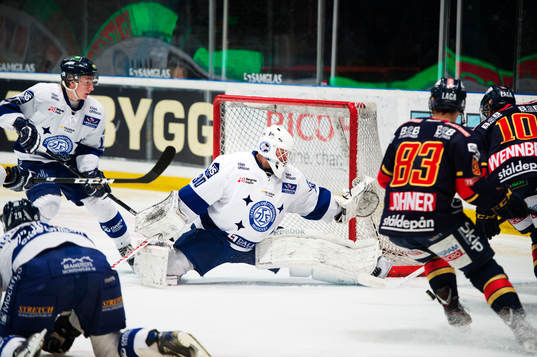 Dustin Johner och Alexander Wennberg, Djurgården, oroar
