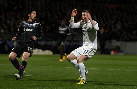 Football - Olympique Lyonnais v Tottenham Hotspur - UEFA