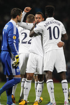 Football - Olympique Lyonnais v Tottenham Hotspur - UEFA