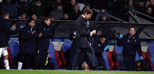 Football - Olympique Lyonnais v Tottenham Hotspur - UEFA