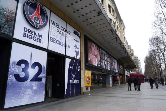 Boutique du PSG - 22.02.2013 - Champs Elysee - Paris
