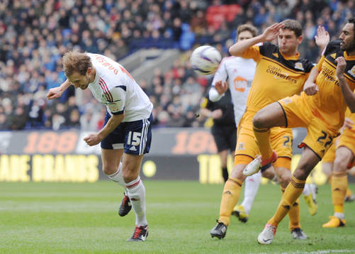 Bläddra bland fler bilder av Fotboll, Premier League, Bolton v Hull