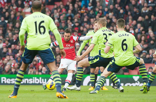 Bläddra bland fler bilder av Fotboll, Premier League, Arsenal v Aston Villa
