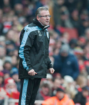 Football - Arsenal v Aston Villa - Barclays Premier League