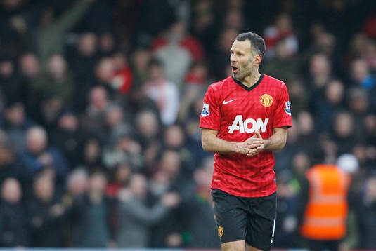 Football - Queens Park Rangers v Manchester United -