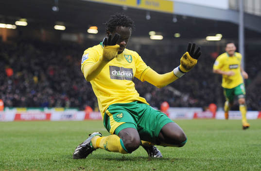 Football - Norwich City v Everton - Barclays Premier League
