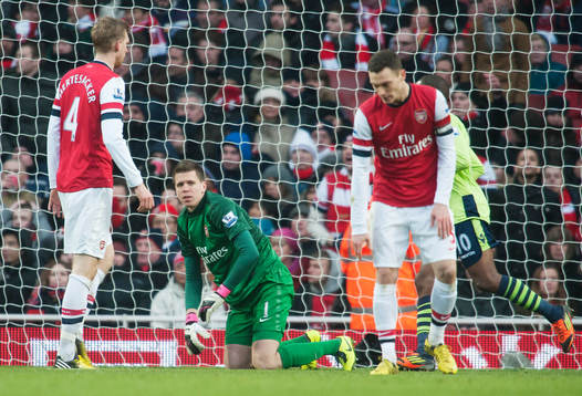 Football - Arsenal v Aston Villa - Barclays Premier League