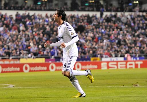 Real Madrid players celebrating victory goal scored by