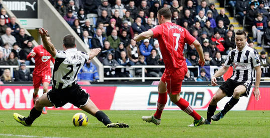 Football - Newcastle United v Southampton - Barclays