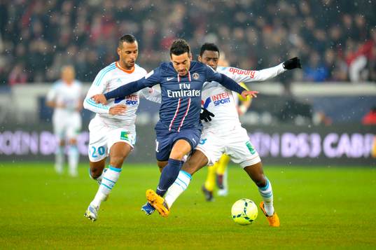 Ezequiel LAVEZZI / Nicolas NKOULOU - 24.02.2013 - Paris