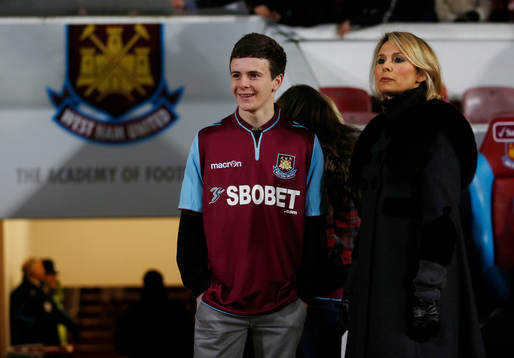 Football - West Ham United v Tottenham Hotspur - Barclays