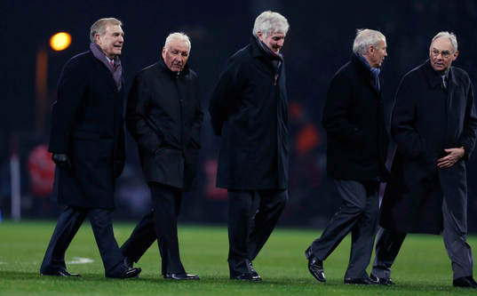 Football - West Ham United v Tottenham Hotspur - Barclays