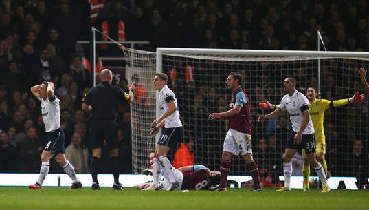 Football - West Ham United v Tottenham Hotspur - Barclays