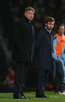Football - West Ham United v Tottenham Hotspur - Barclays