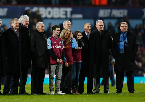 Football - West Ham United v Tottenham Hotspur - Barclays