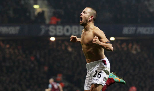 Bläddra bland fler bilder av Fotboll, Premier League, West Ham - Tottenham