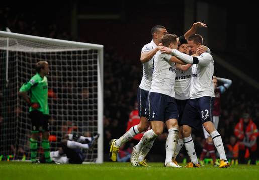 Football - West Ham United v Tottenham Hotspur - Barclays