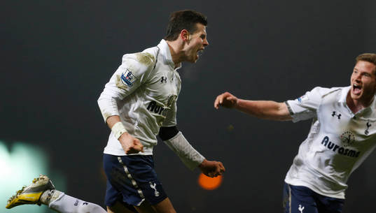 Football - West Ham United v Tottenham Hotspur - Barclays