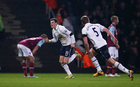 Football - West Ham United v Tottenham Hotspur - Barclays