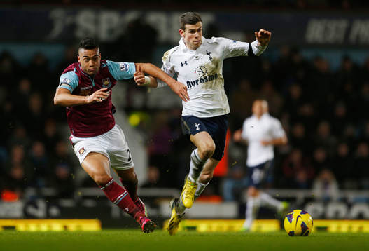 Football - West Ham United v Tottenham Hotspur - Barclays