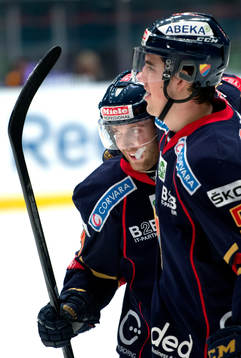 Mattias Guter, Djurgården gratuleras av Erik Gustafsson