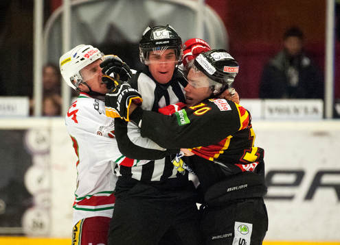 bråk mellan Peter Öberg, Modo, och Fredrik Styrman,