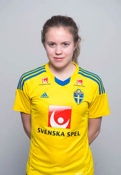 Alicia Larsson-Vahlberg, Sverige