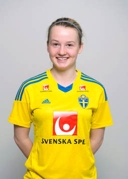 Elin Åkerman, Sverige