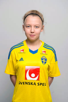 Nathalie Persson, Sverige