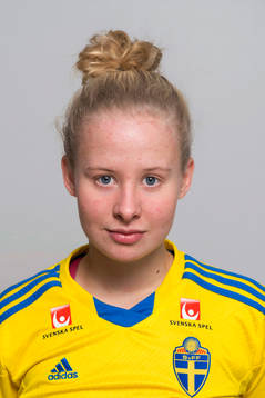 Linnea Olsson, Sverige
