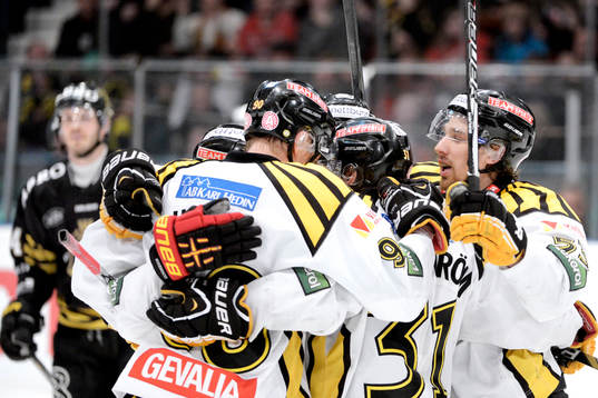 Brynäs jublar
