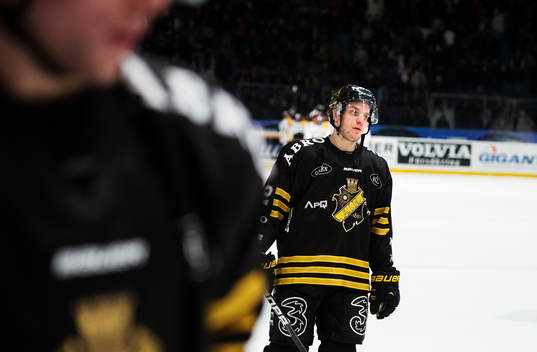 Fredrik Hynning, AIK, deppar