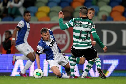 Marat Izmaylov  - 03.03.2013 - Sporting/  Porto -  Zon