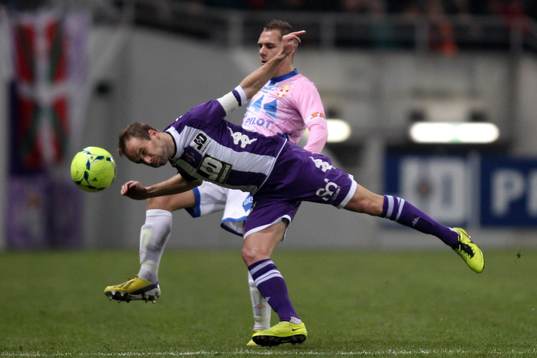 Bläddra bland fler bilder av Fotboll, Franska Ligan, Toulouse - Evian