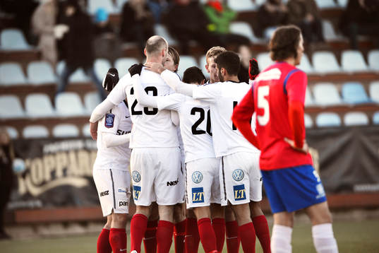 Dinko Felić gör 1-0 till Syrianska