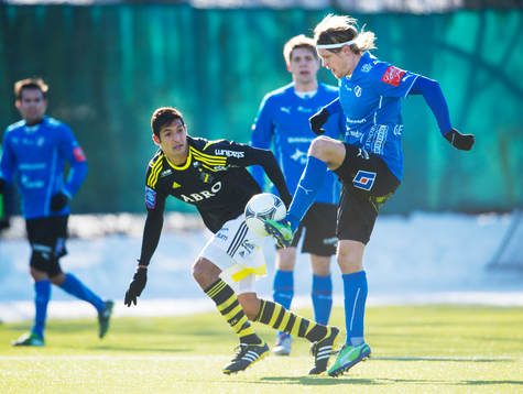 Celso Borges, AIK, och Kristoffer Fagercrantz, Halmstad
