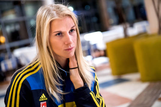 Sofia Jakobsson, Sverige