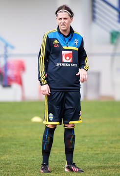 Olivia Schough, Sverige