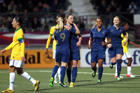 Joie France - Gaetane THINEY - 05.03.2013 - France / Bresil
