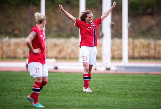 Solfrid Andersen Dahle, Norge, jublar