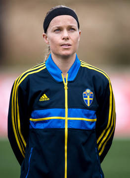 Sara Thunebro, Sverige